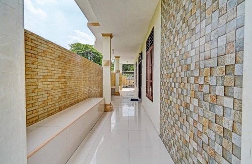 West Cirebon Hotel | 29 m² Hotel ∙ 2 guests