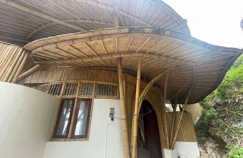 Sekongkang Villa | 3-bedroom Bamboo villa with Private pool front Yo-Yo's Surf spot