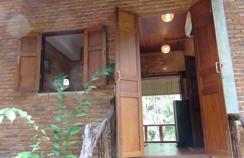 Lam Kaen House | 30 m² Bungalow ∙ 4 guests