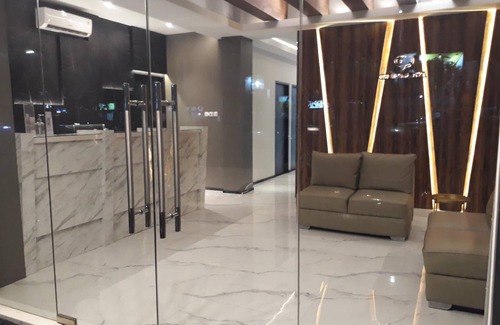 Karawang Hotel | 30 m² Hotel ∙ 2 guests