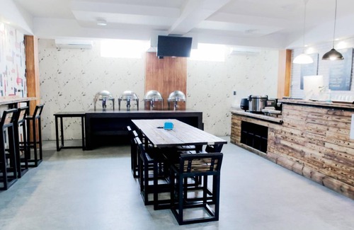 Jember Hotel | 30 m² Hotel ∙ 2 guests