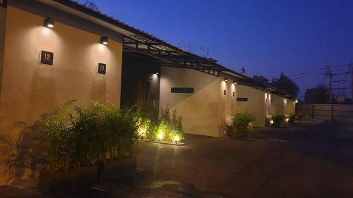 Bang Khen Hotel | 30 m² Hotel ∙ 3 guests