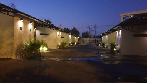 Bang Khen Hotel | 30 m² Hotel ∙ 3 guests