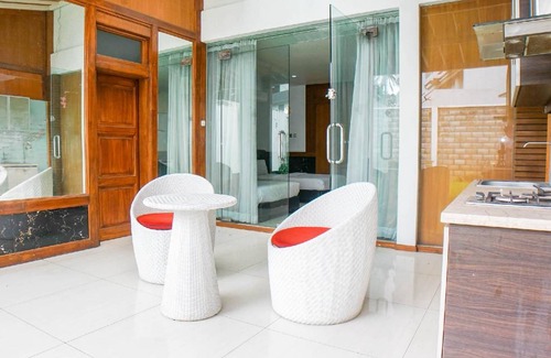 Hegarmanah Hotel | 30 m² Hotel ∙ 4 guests