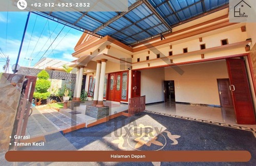 Banyuwangi House | 300 m² House ∙ 4 bedrooms ∙ 13 guests