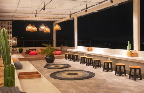 Megamendung Villa | 300 m² Villa ∙ 4 bedrooms ∙ 15 guests