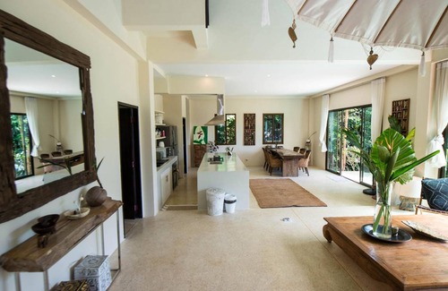 Bang Bao Bay Villa | 300 m² Villa ∙ 3 bedrooms ∙ 8 guests