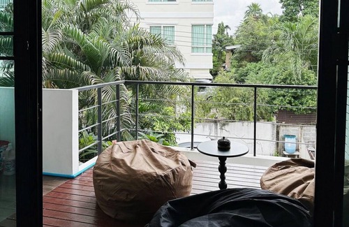 Thung Maha Mek House | 305 m² House ∙ 4 bedrooms ∙ 8 guests