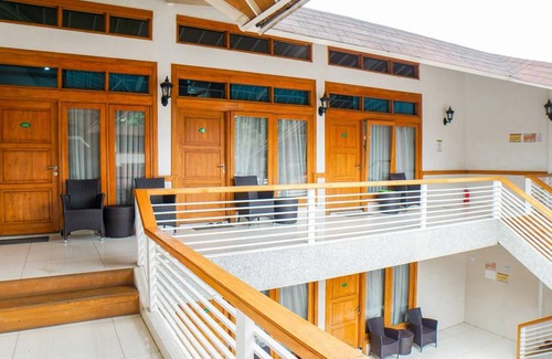 Setiabudi Bed & Breakfast | 32 m² Bed and breakfast ∙ 4 guests