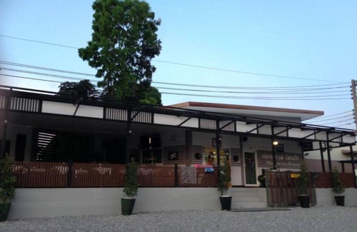 Khlong Khut Hotel | 36 m² Hotel ∙ 127 guests