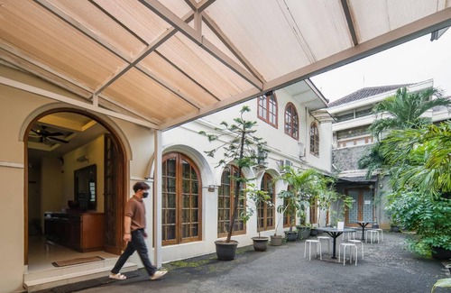 Ragunan Hotel | 36 m² Hotel ∙ 2 guests