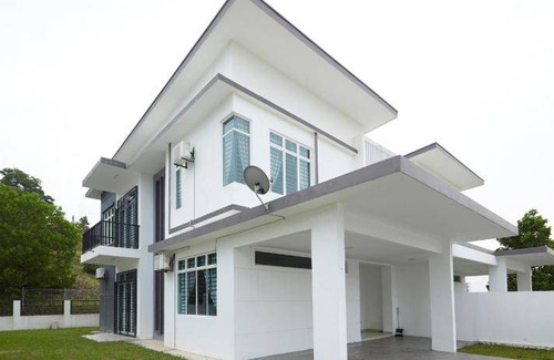 Bandar Penawar Resort | 373 m² Resort ∙ 5 bedrooms ∙ 22 guests