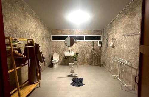 Prakhon Chai Bed & Breakfast | 40 m² Bed and breakfast ∙ 2 guests