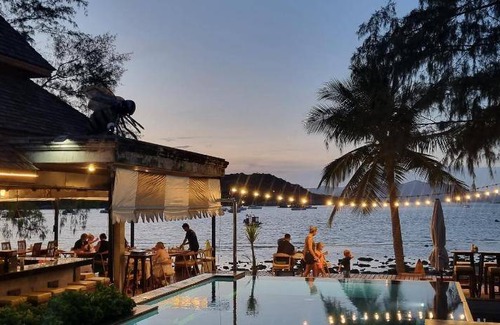 Choeng Mon House | 40 m² Bungalow ∙ 127 guests