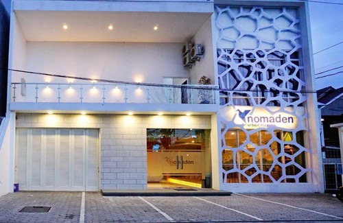 West Semarang Hotel | 40 m² Hotel ∙ 4 guests
