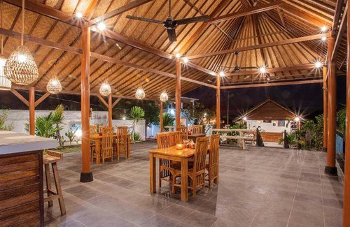 Mushroom Bay Resort | 40 m² Resort ∙ 10 guests