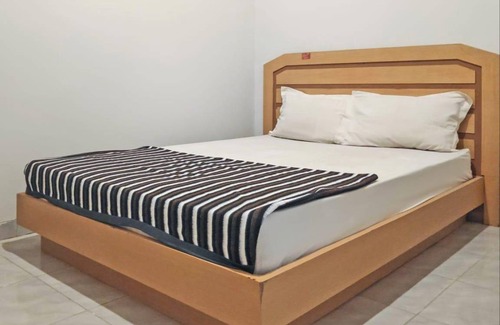 Tegal House | 400 m² House ∙ 14 bedrooms ∙ 2 guests