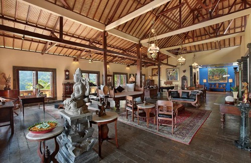 Kayu Putih Villa | 400 m² Villa ∙ 2 bedrooms ∙ 4 guests