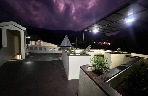 Pancawati Villa | 400 m² Villa ∙ 4 bedrooms ∙ 20 guests