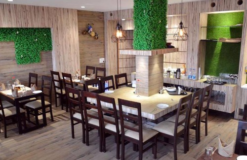 Bareilly Hotel | 42 m² Hotel ∙ 4 guests