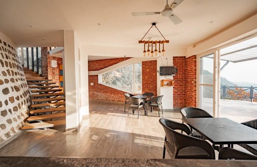 Dehradun Villa | 420 m² Villa ∙ 3 bedrooms ∙ 9 guests