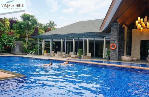 Gadog Villa | 432 m² Villa ∙ 4 bedrooms ∙ 15 guests