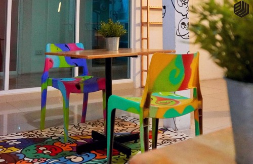 Khlong Toei Hostel | 48 m² Hostel ∙ 2 bedrooms ∙ 127 guests