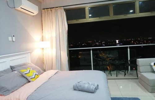Taman Mount Austin Apartment | 484 m² Apartment ∙ 2 guests