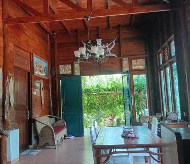Sipura Island Bed & Breakfast | 50 m² Bed and breakfast ∙ 4 guests