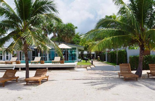 Talingchan Resort | 50 m² Resort ∙ 127 guests