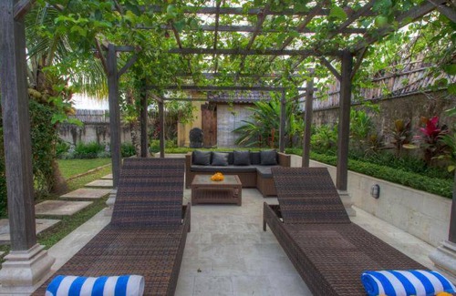 Penestanan Villa | 500 m² Villa ∙ 2 bedrooms ∙ 4 guests
