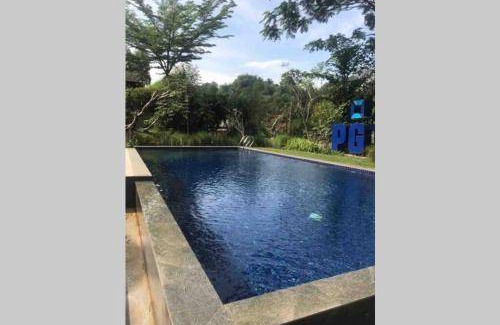Ciawi Villa | 500 m² Villa ∙ 3 bedrooms ∙ 8 guests