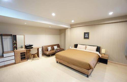 Samran Rat Apartment | 57 m² Apartment ∙ 3 guests