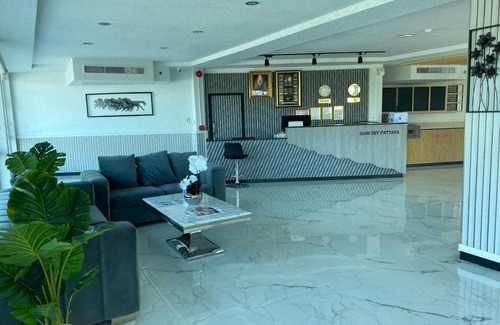 Pong Hotel | 58 m² Hotel ∙ 2 guests