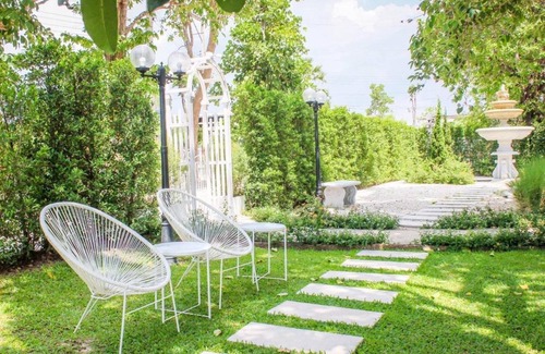 Muak Lek Other | 60 m² Tent ∙ 4 guests