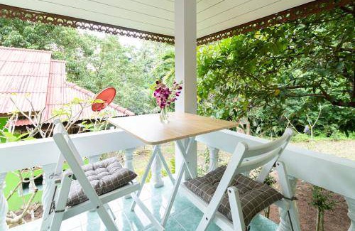 Haad Yao Ski Chalet | 68 m² Chalet ∙ 1 bedroom ∙ 2 guests