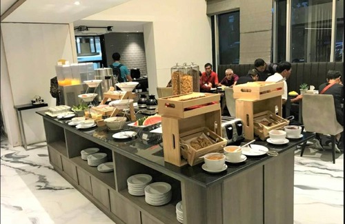 Khlong Ton Sai Hotel | 68 m² Hotel ∙ 3 guests