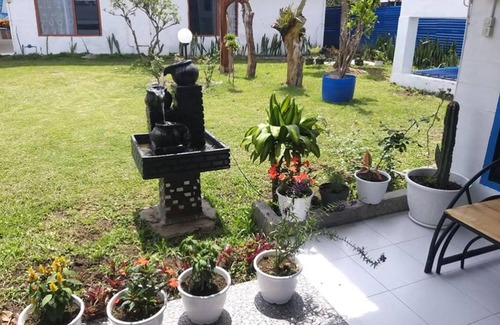 Berastagi Bed & Breakfast | 70 m² Bed and breakfast ∙ 5 bedrooms ∙ 10 guests