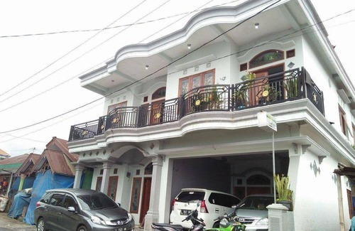 Wonokitri House | 70 m² House ∙ 1 bedroom ∙ 2 guests