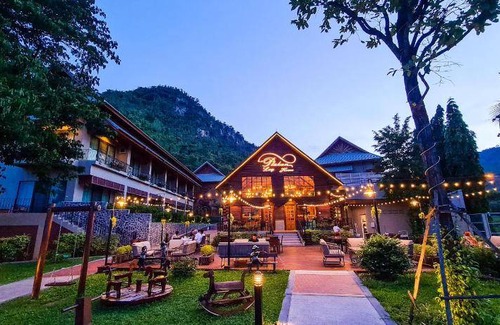 Kanchanaburi Resort | 70 m² Resort ∙ 3 guests