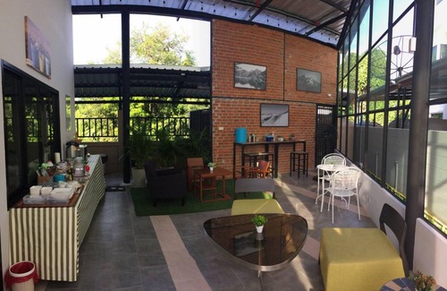 Lop Buri Resort | 70 m² Resort ∙ 4 guests