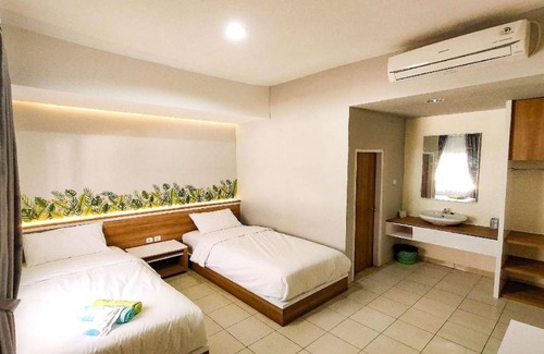 Yogyakarta House | 700 m² House ∙ 2 guests