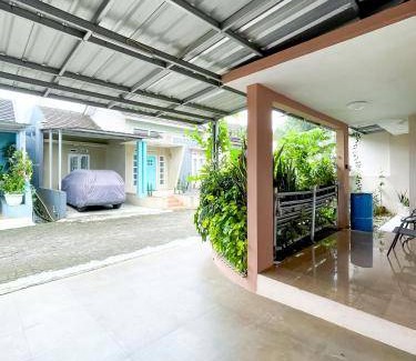 Cibodas House | 71 m² House ∙ 3 bedrooms ∙ 6 guests