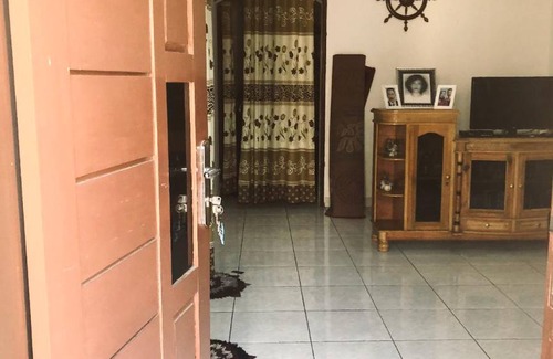 Pangandaran House | 75 m² House ∙ 3 bedrooms ∙ 15 guests