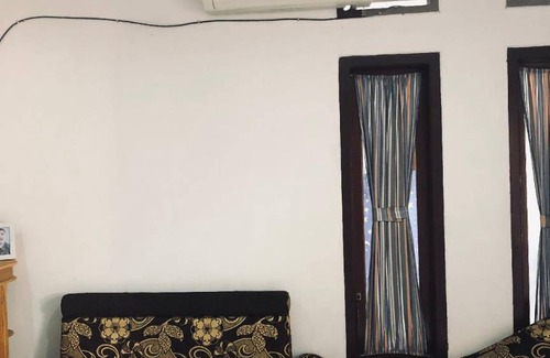 Pangandaran House | 75 m² House ∙ 3 bedrooms ∙ 15 guests