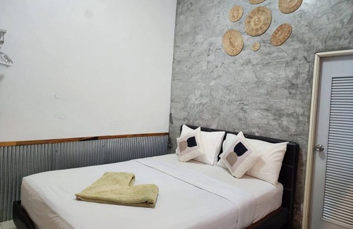 Rayong House | 76 m² House ∙ 3 bedrooms ∙ 9 guests