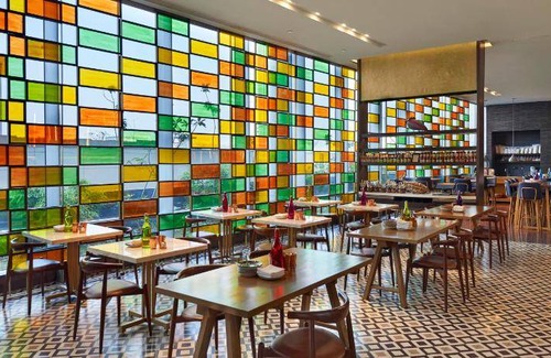 Aerocity Hotel | 80 m² Hotel ∙ 127 guests