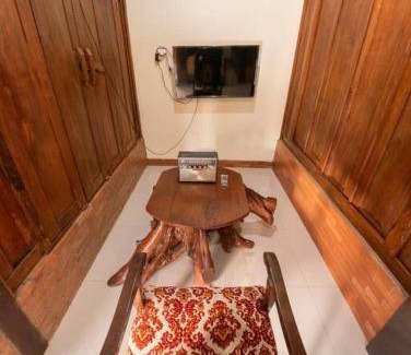 Sleman Villa | 80 m² Villa ∙ 2 bedrooms ∙ 4 guests