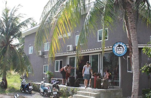 Plai Laem Hostel | 90 m² Hostel ∙ 2 bedrooms ∙ 127 guests