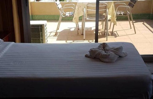 Khlong Khut Resort | 90 m² Resort ∙ 2 bedrooms ∙ 6 guests